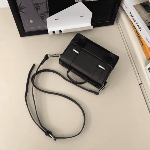 Petite Sacoche Messager Minimaliste avec Poignée