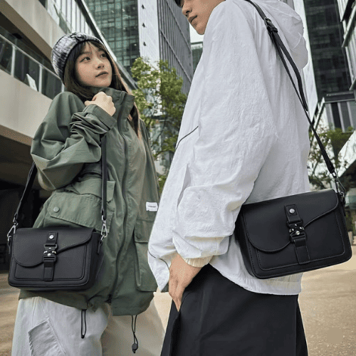 Sacoche Homme et Femme "Box" Minimaliste à Boucle Tactique