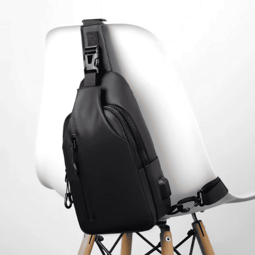 Sacoche Homme en PVC Étanche & Port USB